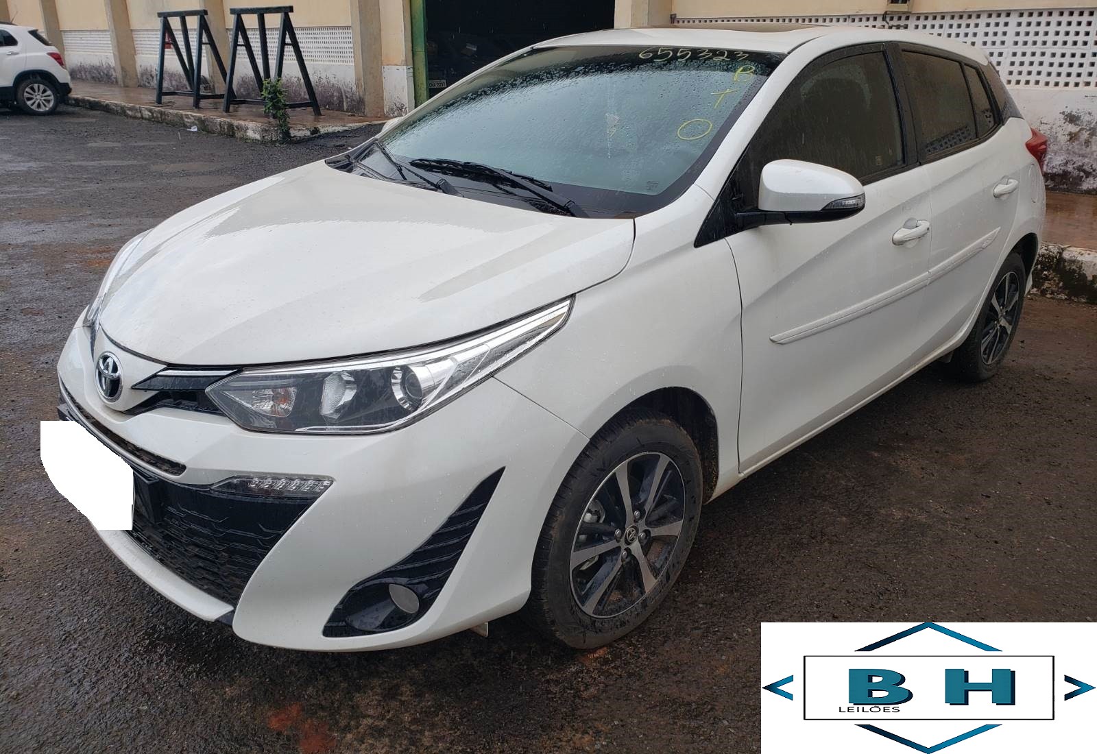 YARIS XLS CONNECT CVT 1.5 16V DUAL VVT-I